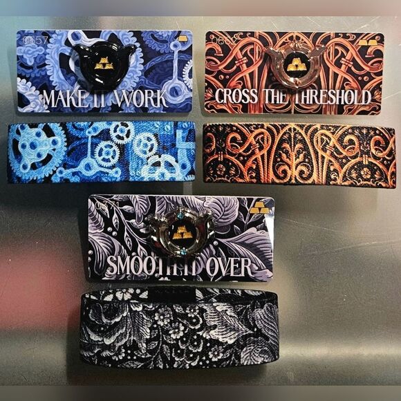 ZOX GOLD CARD REDEMPTION WRISTBAND & PIN RARE BUNDLE OF 3 NEW MEDIUMS - Picture 3 of 7